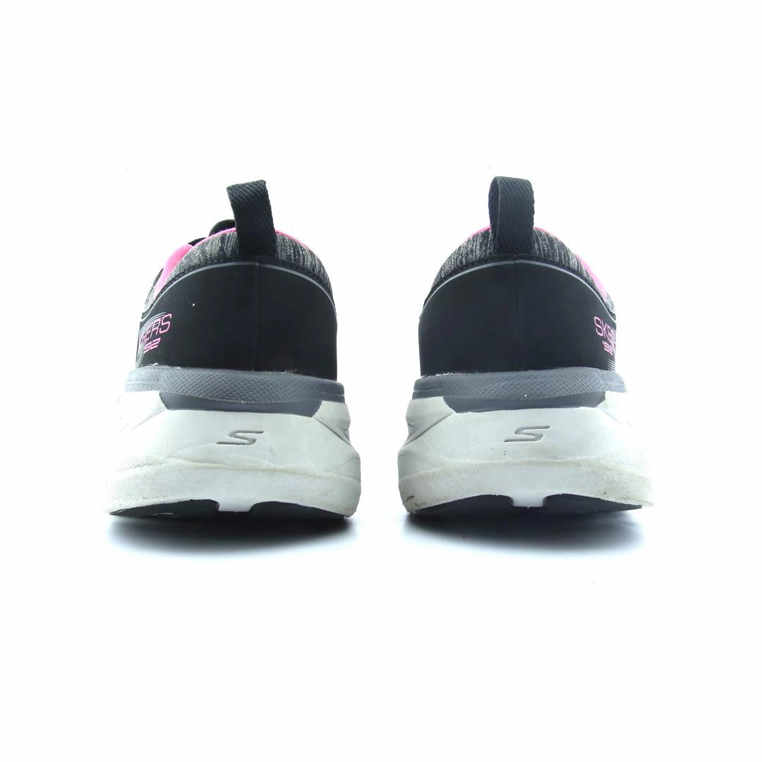 SKECHERS MAX CUSHIONING PREMIER-ENDEAV Skechers comfortable shoe styles