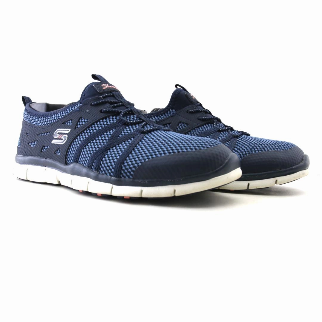SKECHERS MEMORY FOAM Skechers shoe design snapshots