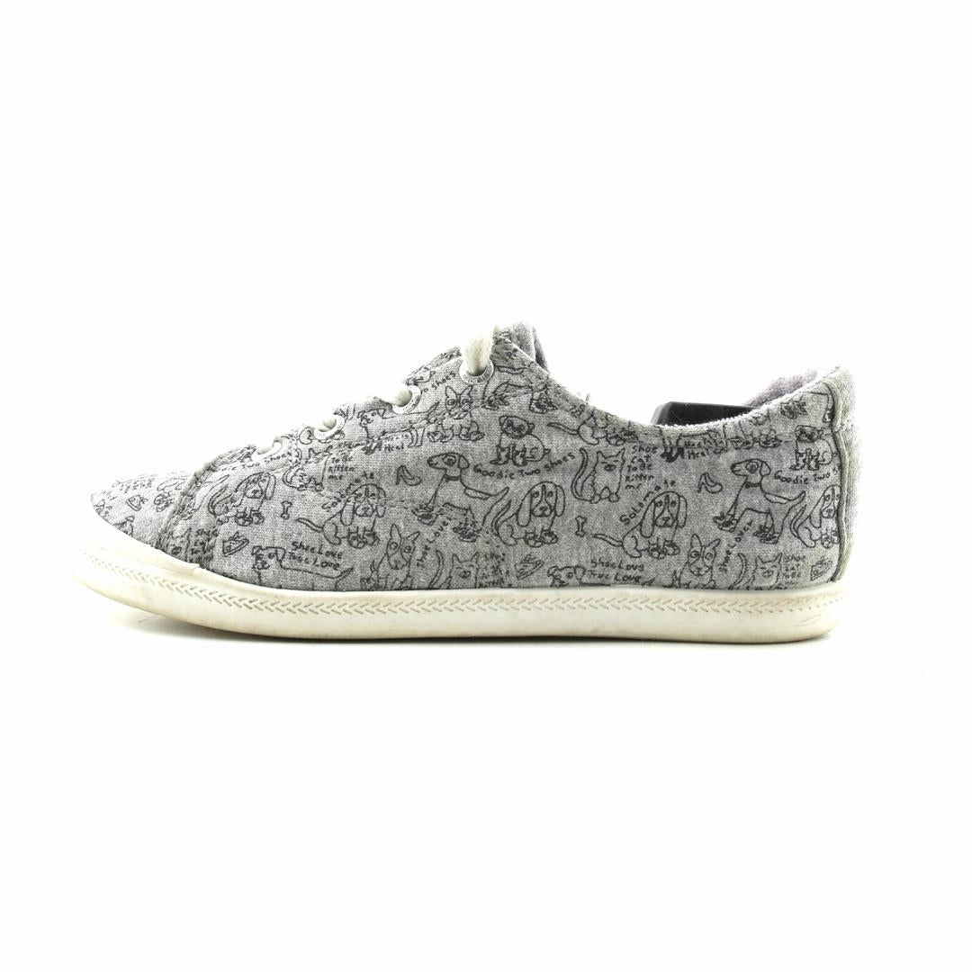 SKECHERS MEMORY FOAM Skechers versatile everyday shoes