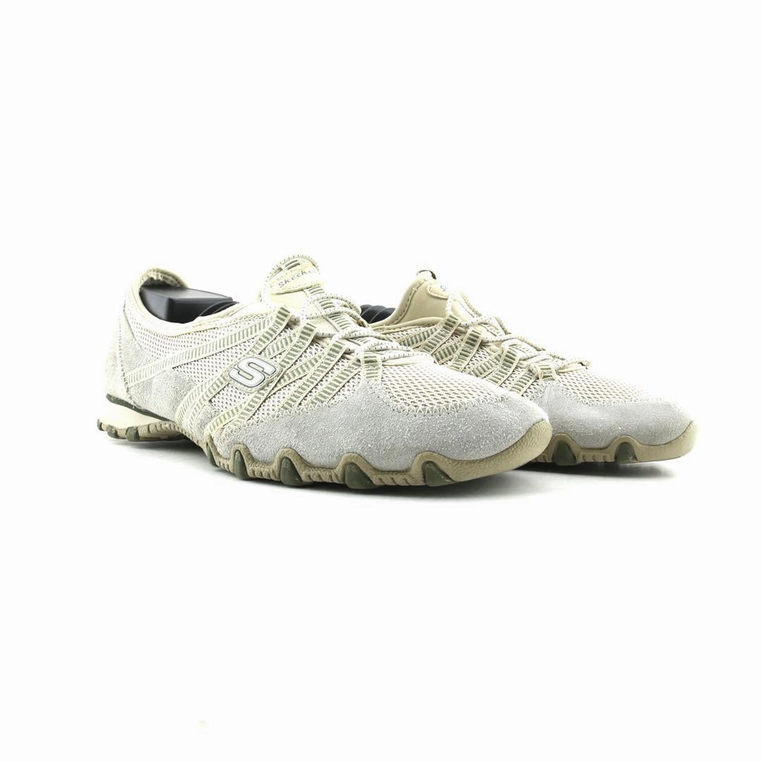 SKECHERS MEMORY FOAM Skechers shoe design snapshots