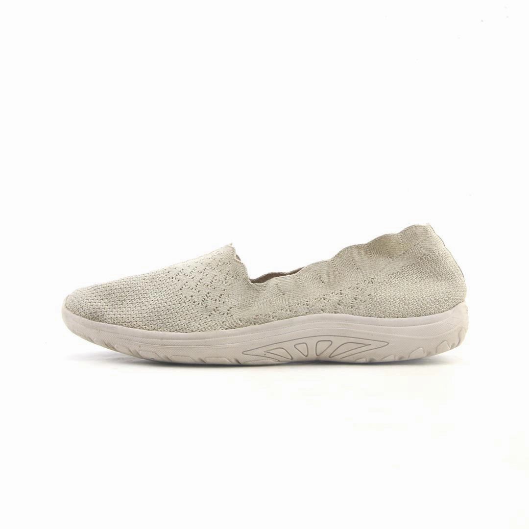 SKECHERS MEMORY FOAM Skechers shoe design snapshots