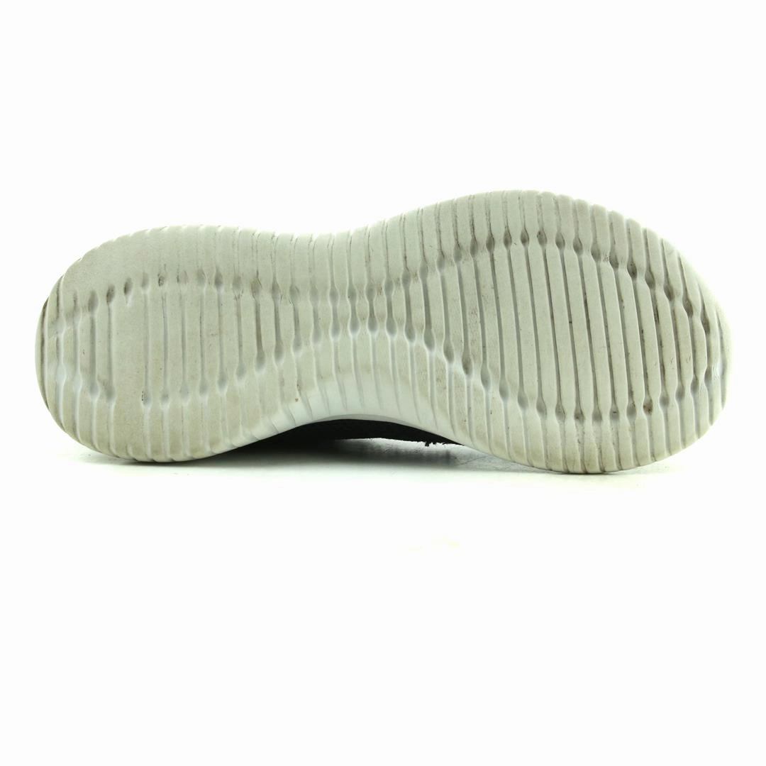 SKECHERS MEMORY FORM Skechers shoe design snapshots