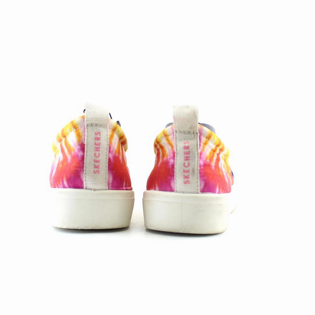 SKECHERS POPPY - HIPPIE HYPE Skechers shoe design snapshots