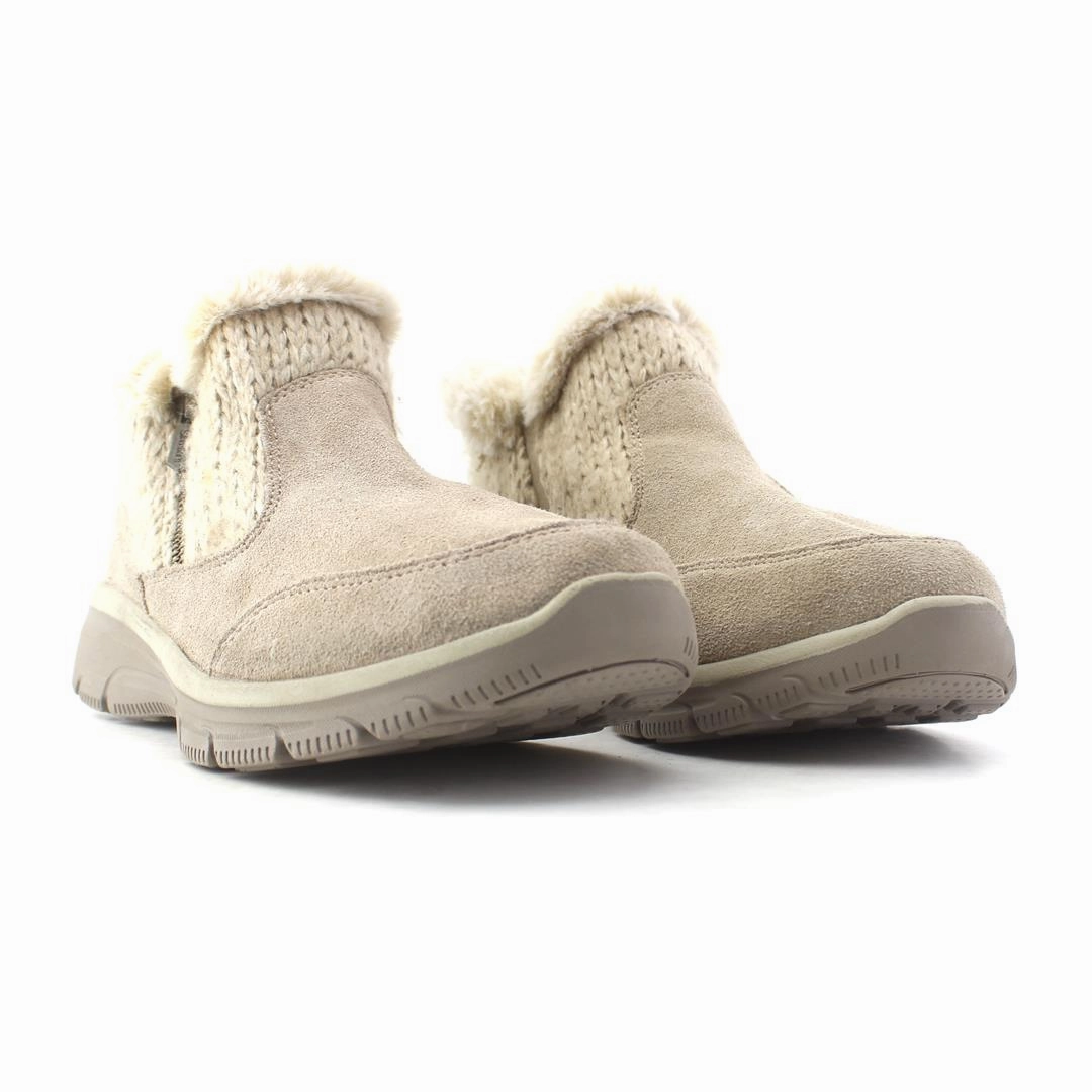 SKECHERS RELAXED FIT: EASY GOING - COZY WEATHER Skechers everyday footwear shots