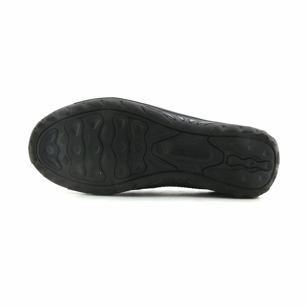 SKECHERS RELAXED FIT: REGGAE FEST - WILLOWS VIBE Skechers shoe design snapshots