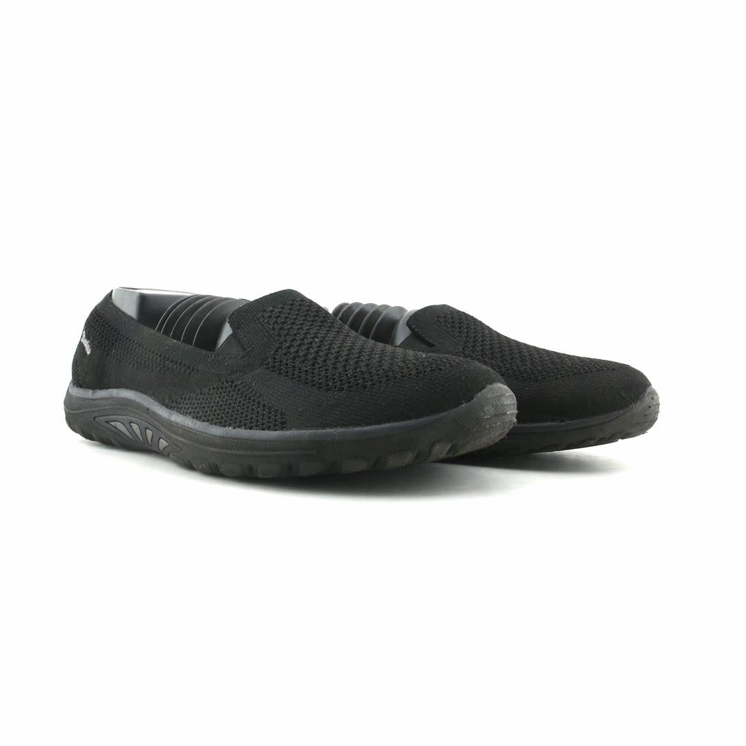 SKECHERS RELAXED FIT: REGGAE FEST - WILLOWS VIBE Skechers shoe design snapshots