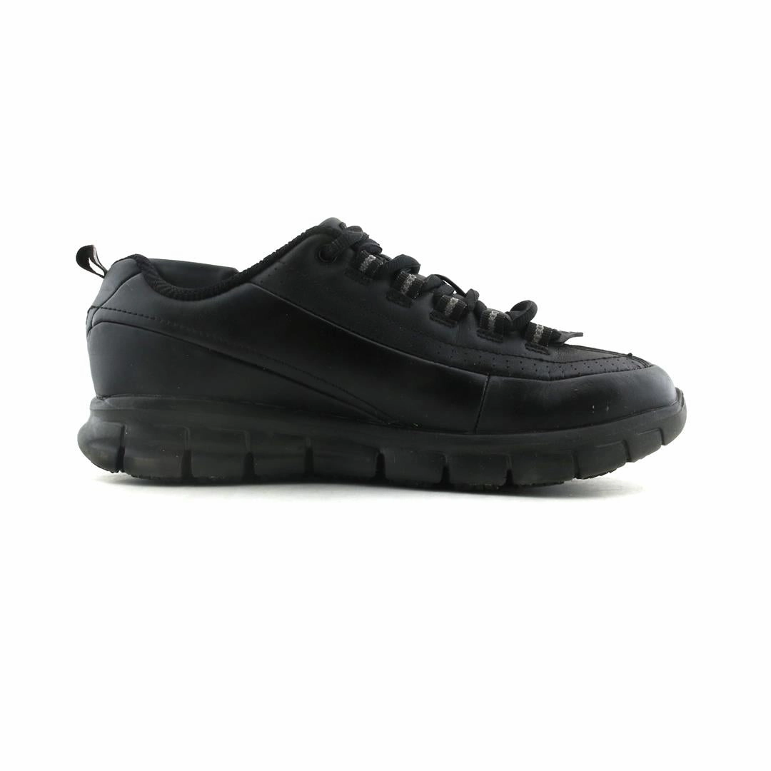 SKECHERS RELAXED FIT: SURE TRACK - TRICKEL Skechers shoe design snapshots