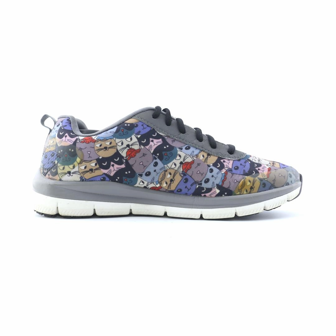 SKECHERS SLIP RESISTANT Skechers everyday footwear shots
