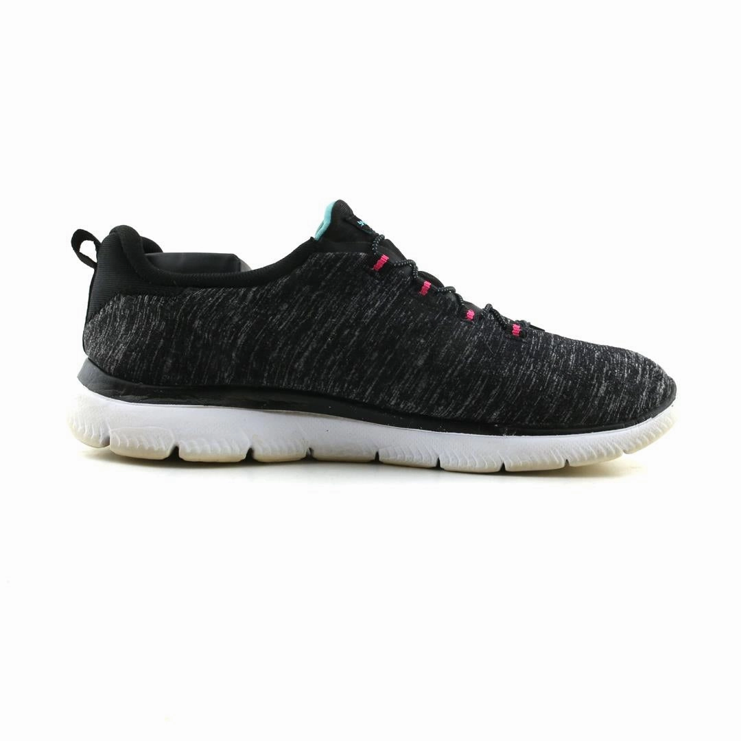 SKECHERS SUMMITS - QUICK GETAWAY Skechers shoe design snapshots