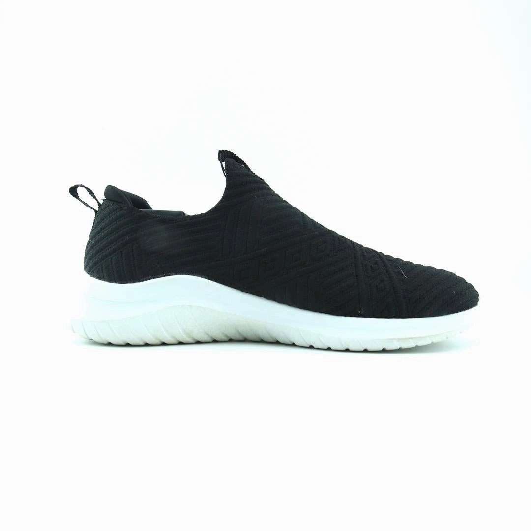 SKECHERS ULTRA FLEX KNIT Skechers everyday footwear shots