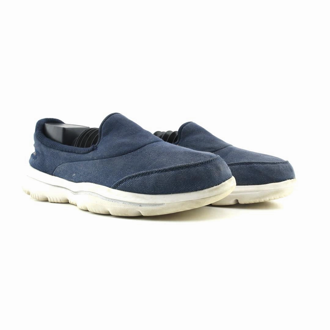 SKECHERS ULTRA GO Skechers shoe design snapshots