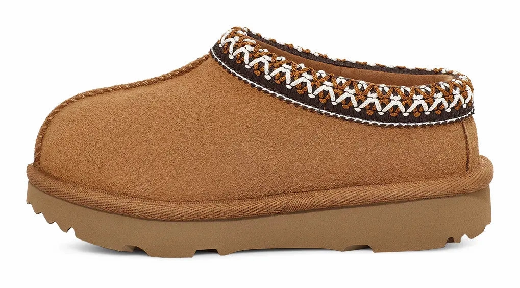 Toddler's UGG Tasman II  Cozy, Durable, and Eco-Friendly Ugg cozy footwear visuals