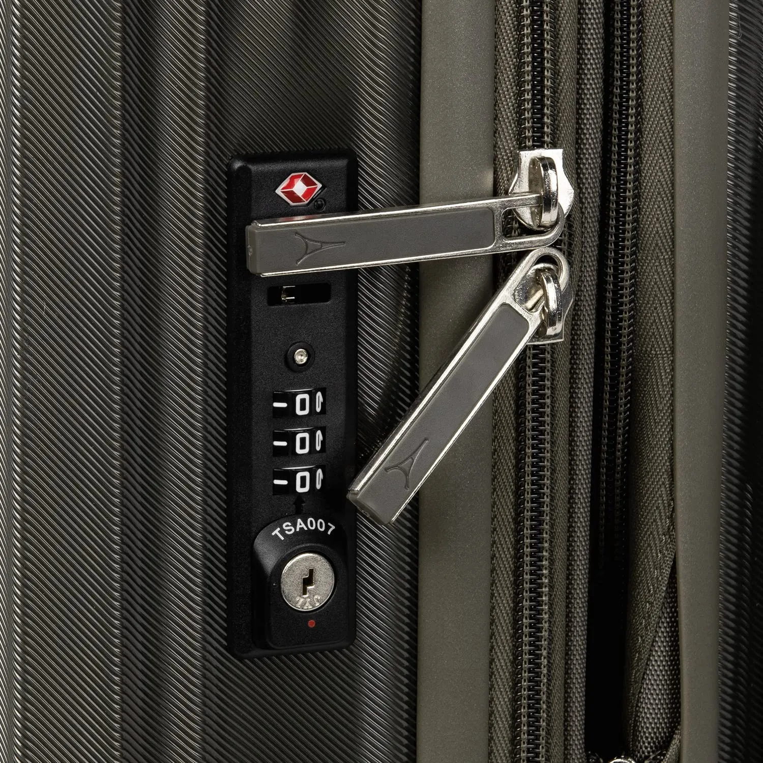 Travelpro Maxlite Air Hardside Carry-On Luggage Bags Travelpro
