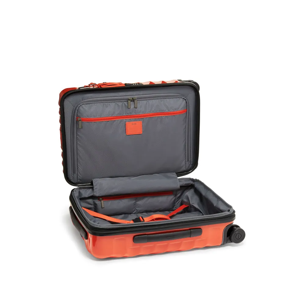 Tumi 19 Degree International Expandable 4-Wheel Carry-On Bags Tumi