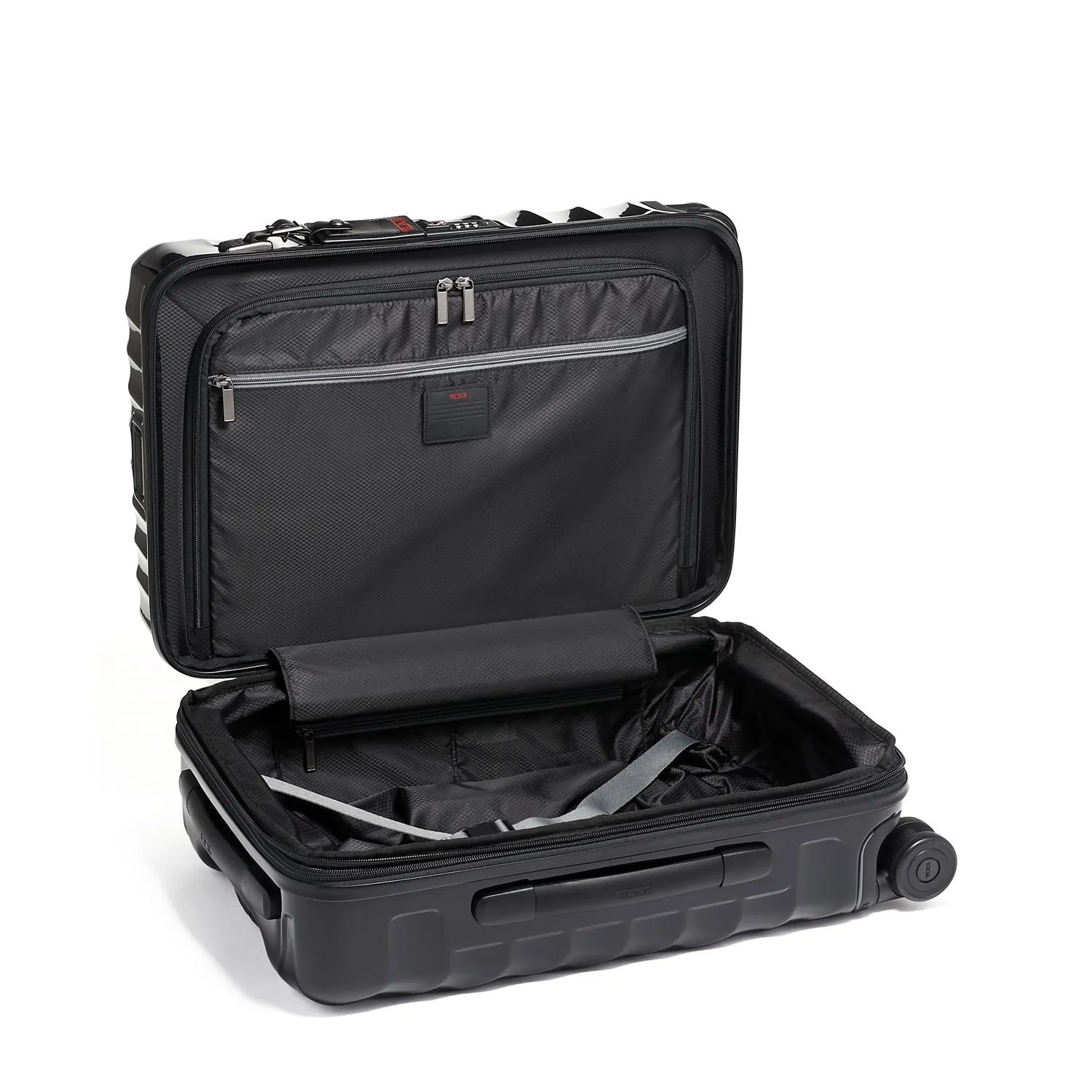Tumi 19 Degree International Expandable 4-Wheel Carry-On Bags Tumi