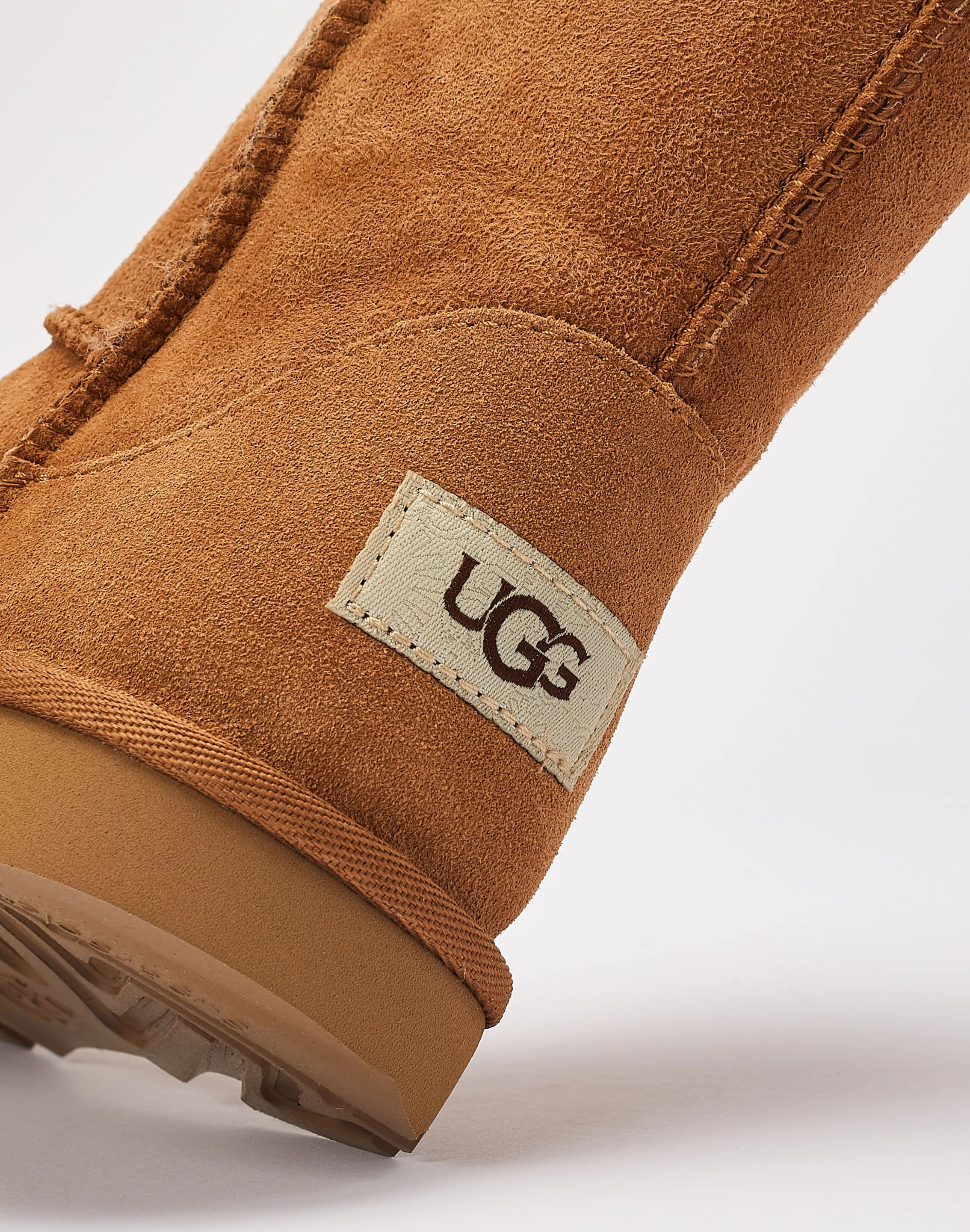 UGG Classic II Boots Pre-School All-Day Comfort