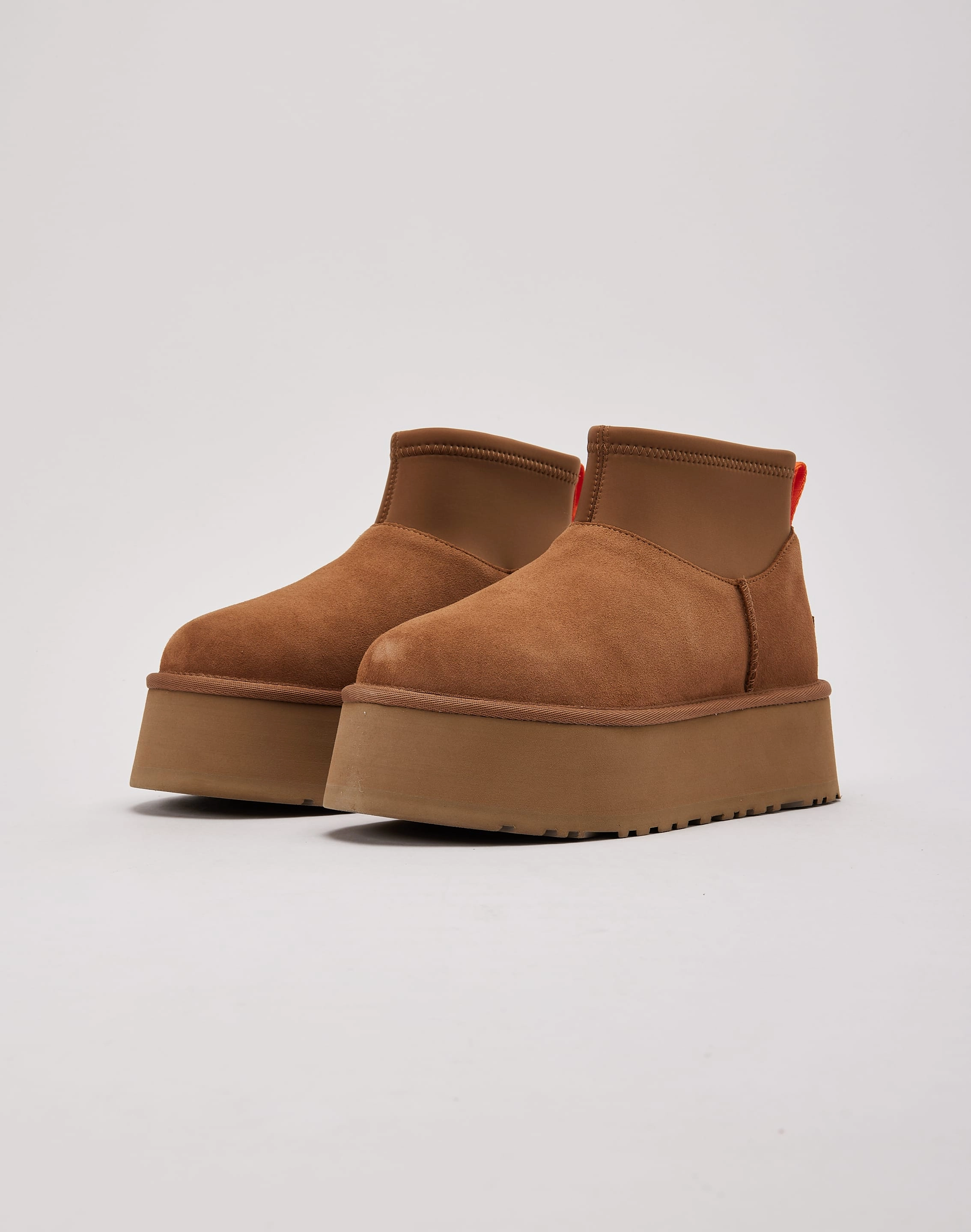UGG Classic Mini Dipper All-Day Comfort