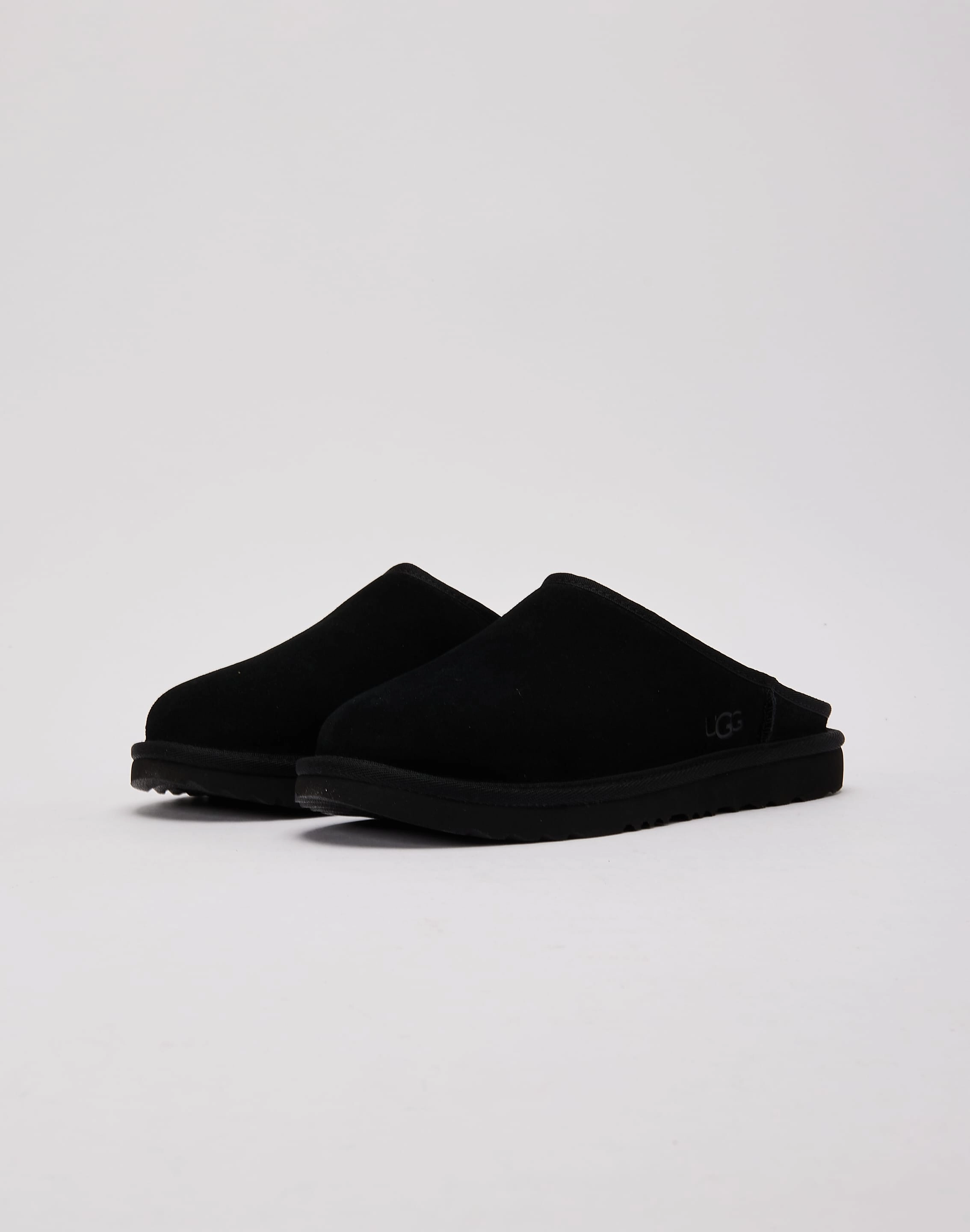 UGG Classic Slip-On Grade-School All-Day Comfort