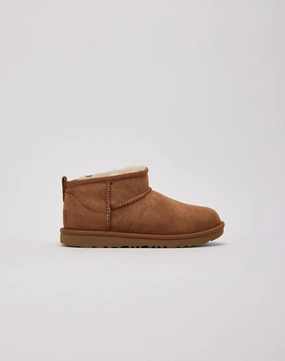 UGG Classic Ultra Mini Boots Pre-School Ugg cozy shoes with warm lining