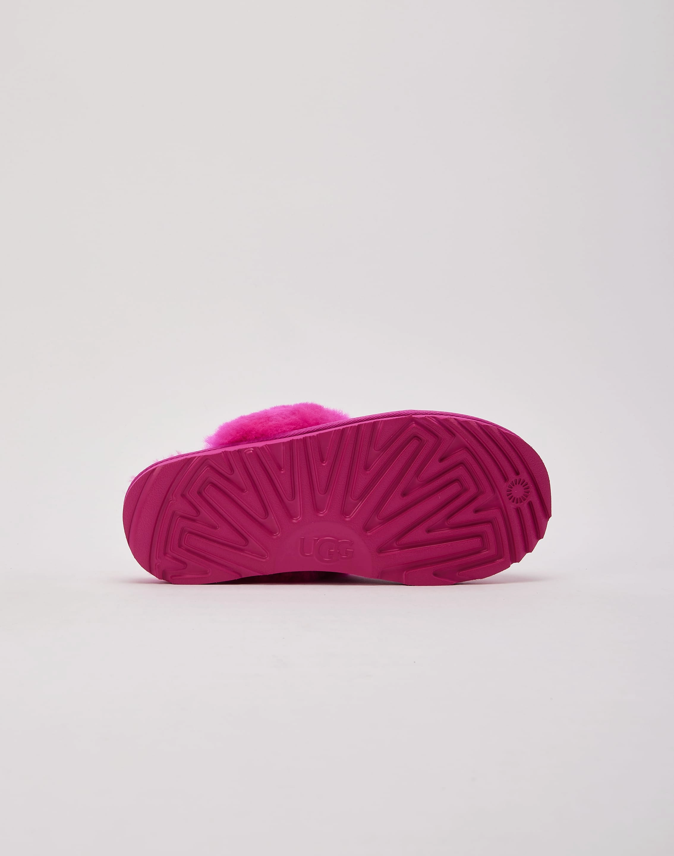 UGG Cozy II Slipper Grade-School All-Day Comfort