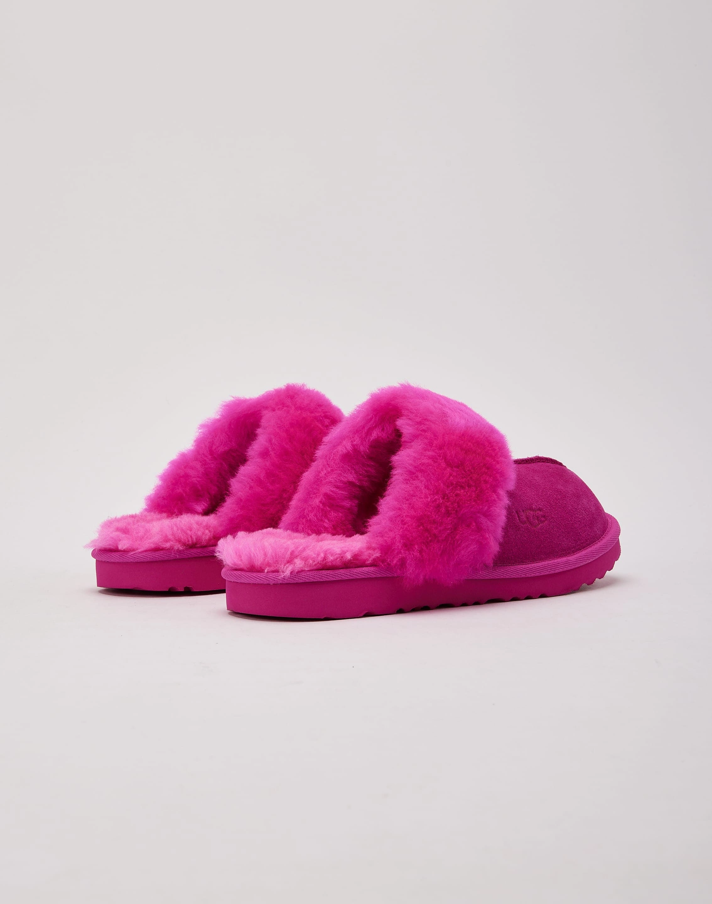 UGG Cozy II Slipper Grade-School All-Day Comfort