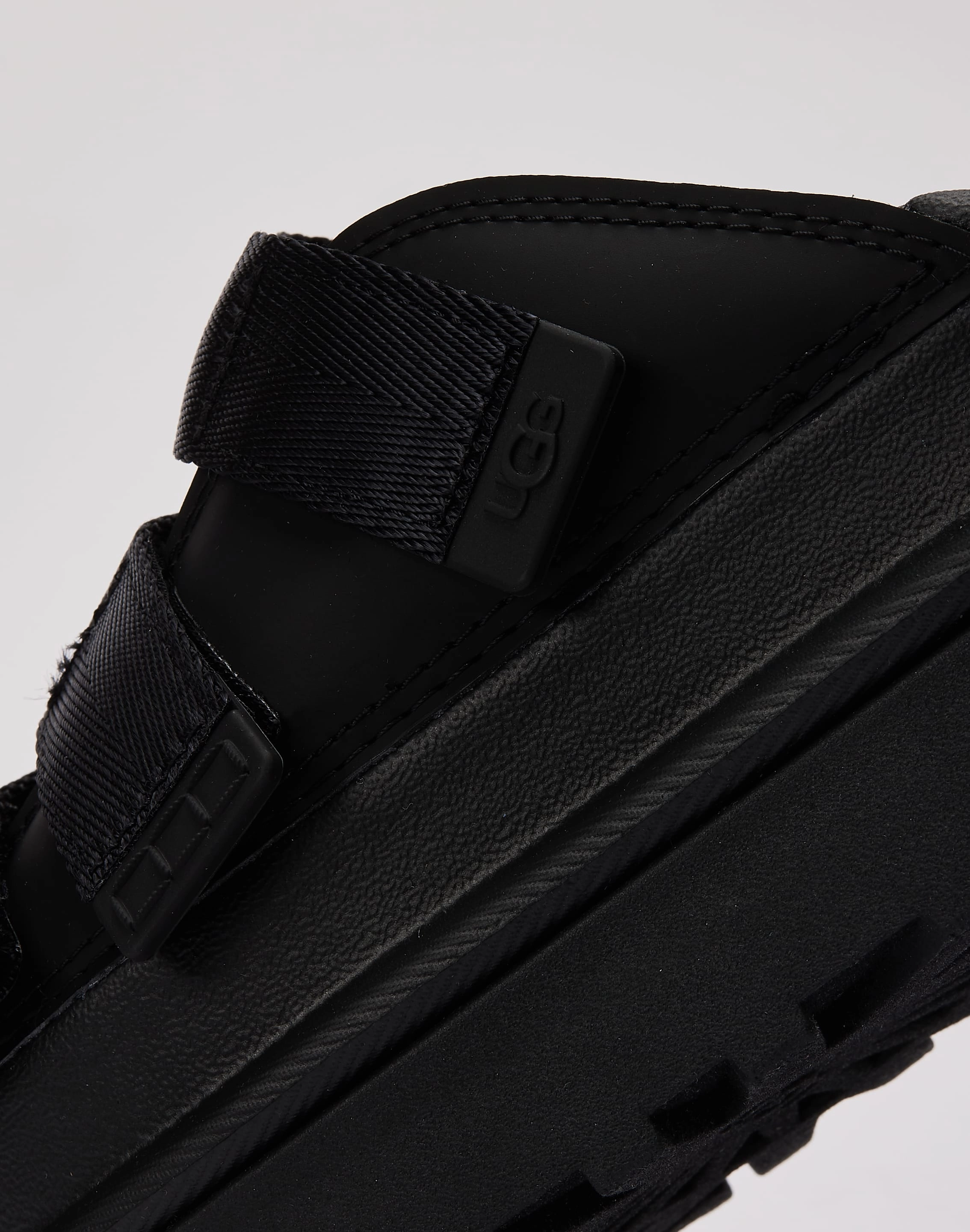 UGG GoldenGlow Slides All-Day Comfort