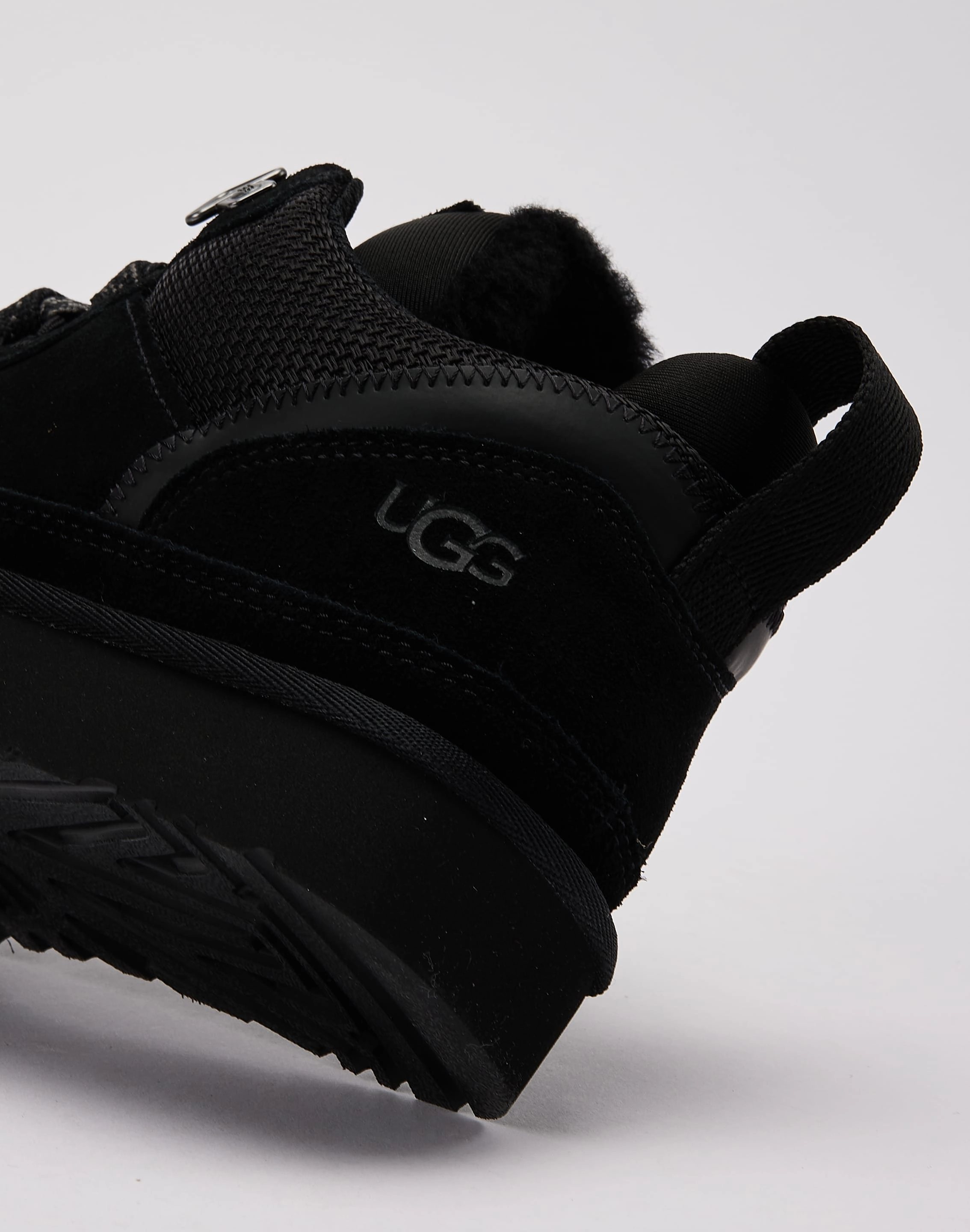 UGG Lowmel All-Day Comfort