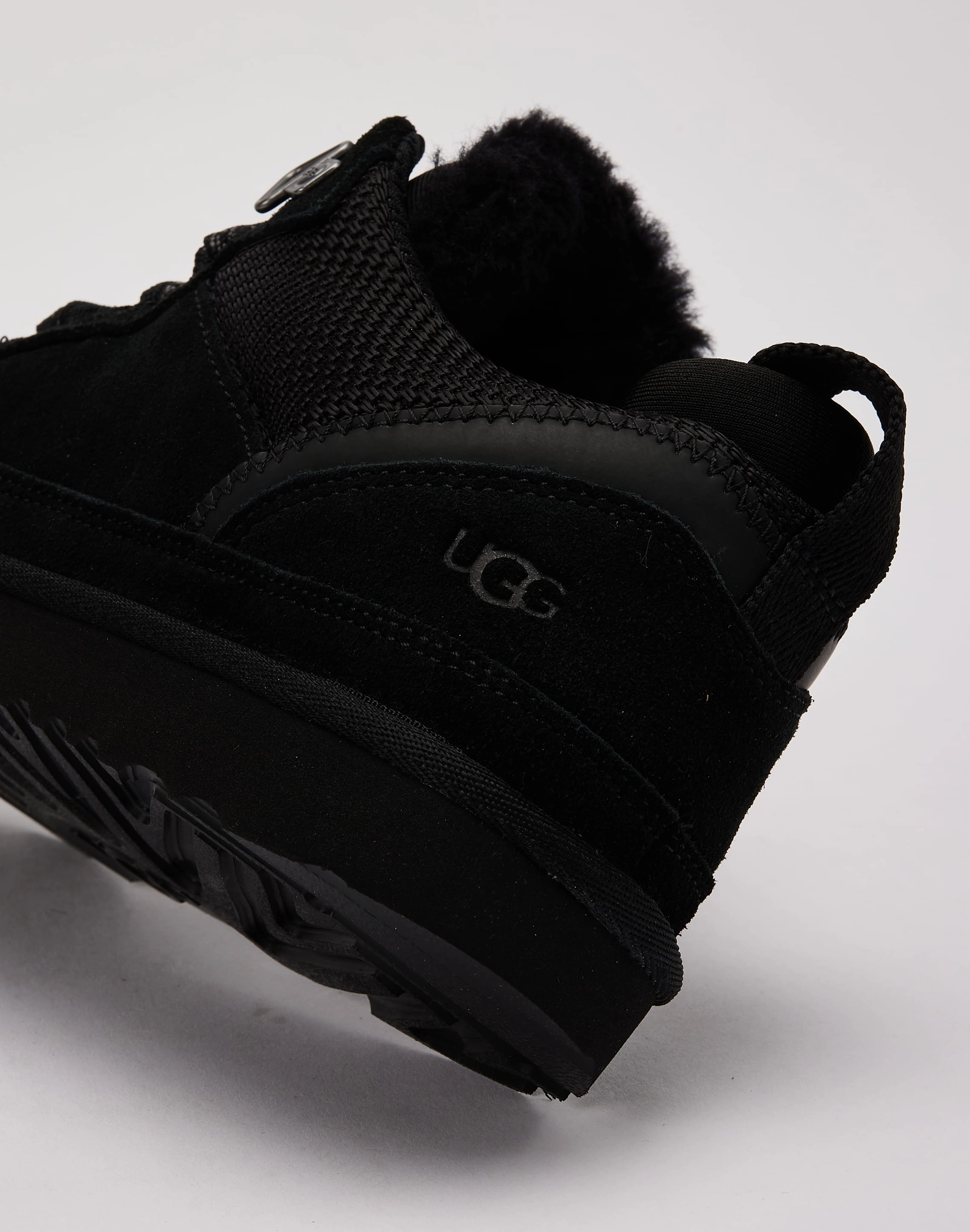 UGG Lowmel Grade-School All-Day Comfort