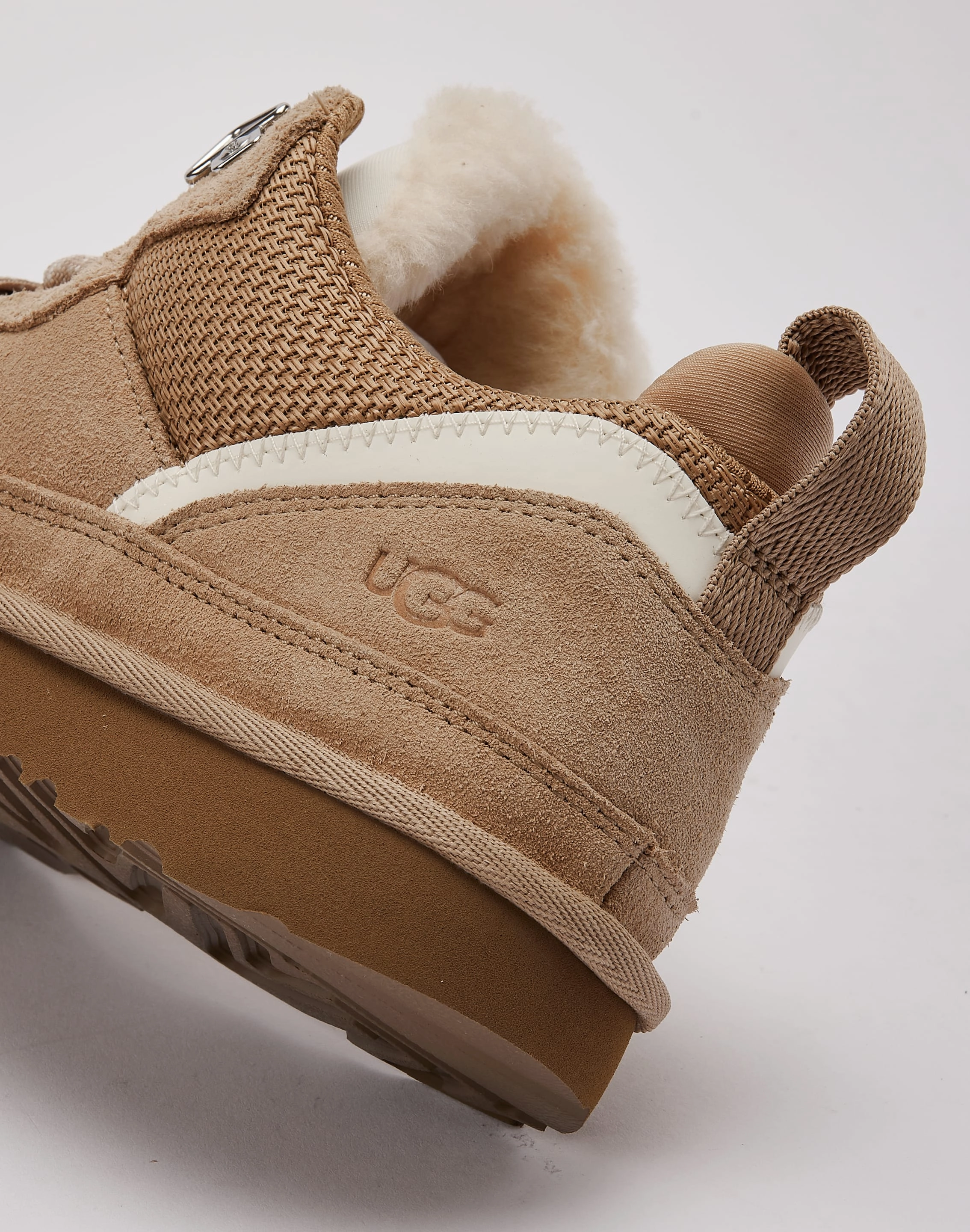 UGG Lowmel Grade-School All-Day Comfort