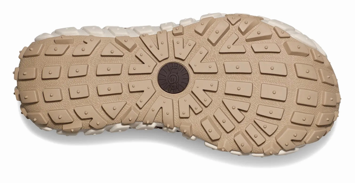 UGG Men's Venture Daze  Bold Comfort for Every Adventure Ugg cozy footwear visuals