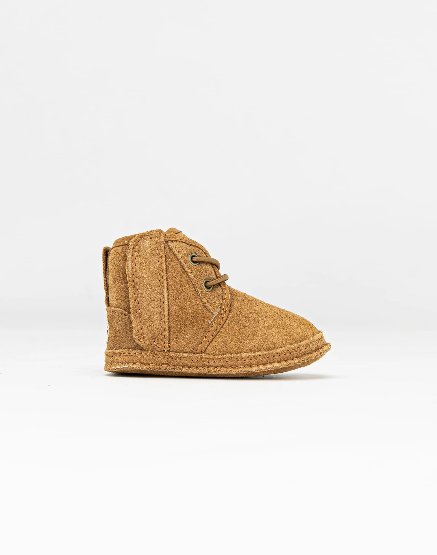 UGG Neumel Boots Infant Ugg cozy shoes with warm lining