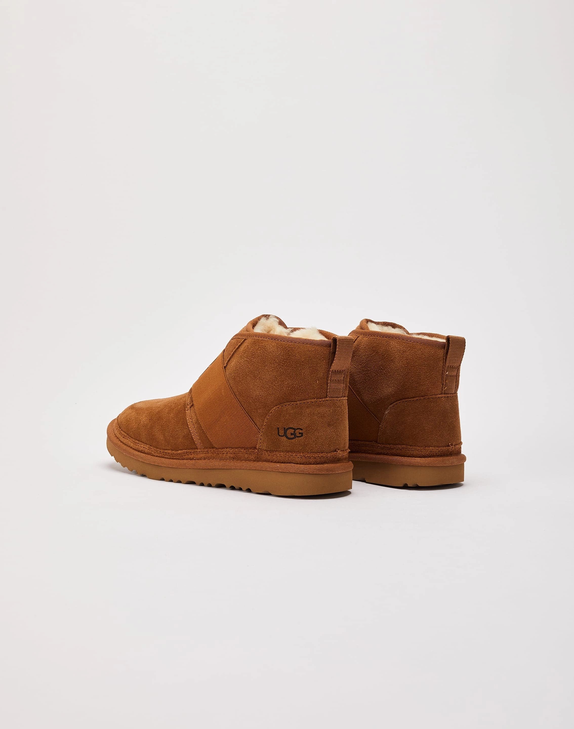 UGG Neumel II Graphic Logo Boots Grade-School All-Day Comfort