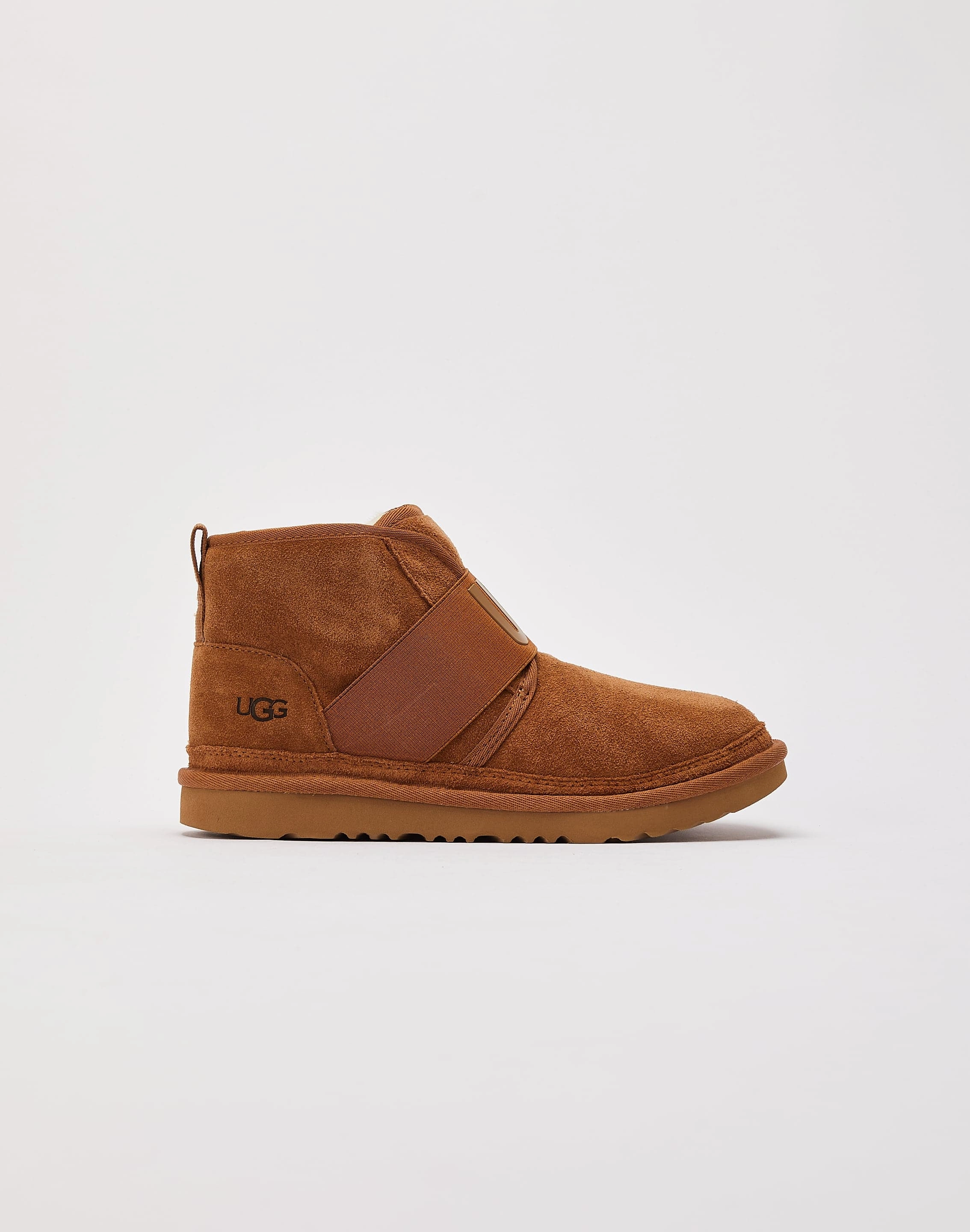 UGG Neumel II Graphic Logo Boots Grade-School Ugg cozy shoes with warm lining