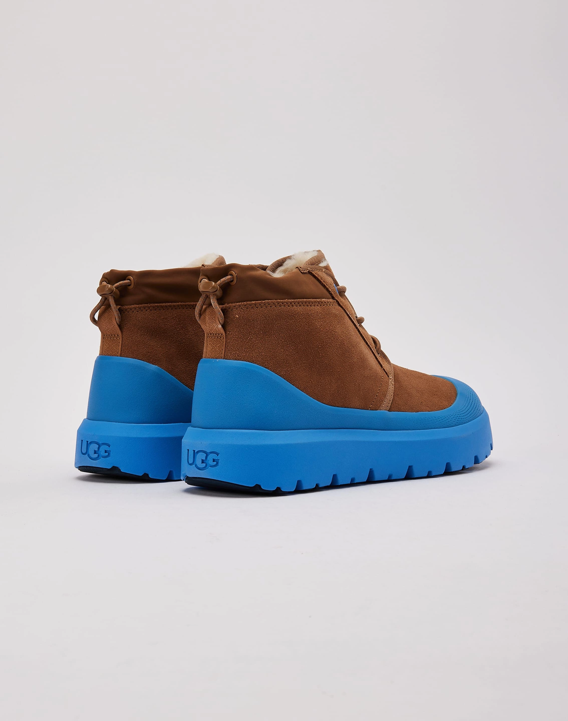 UGG Neumel Weather Hybrid Boot All-Day Comfort