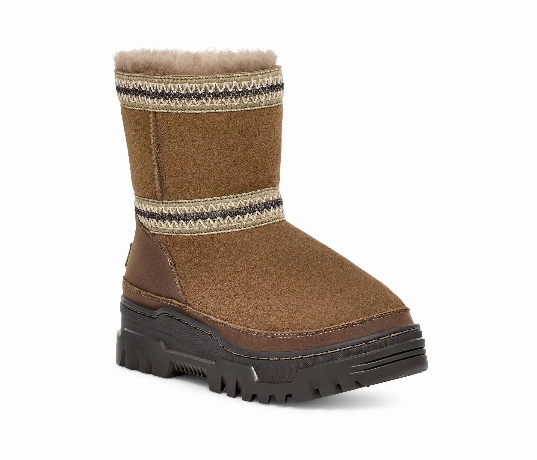 UGG Women's Classic Mini Trailgazer  Cozy, Waterproof & Winter-Ready Ugg cozy footwear visuals