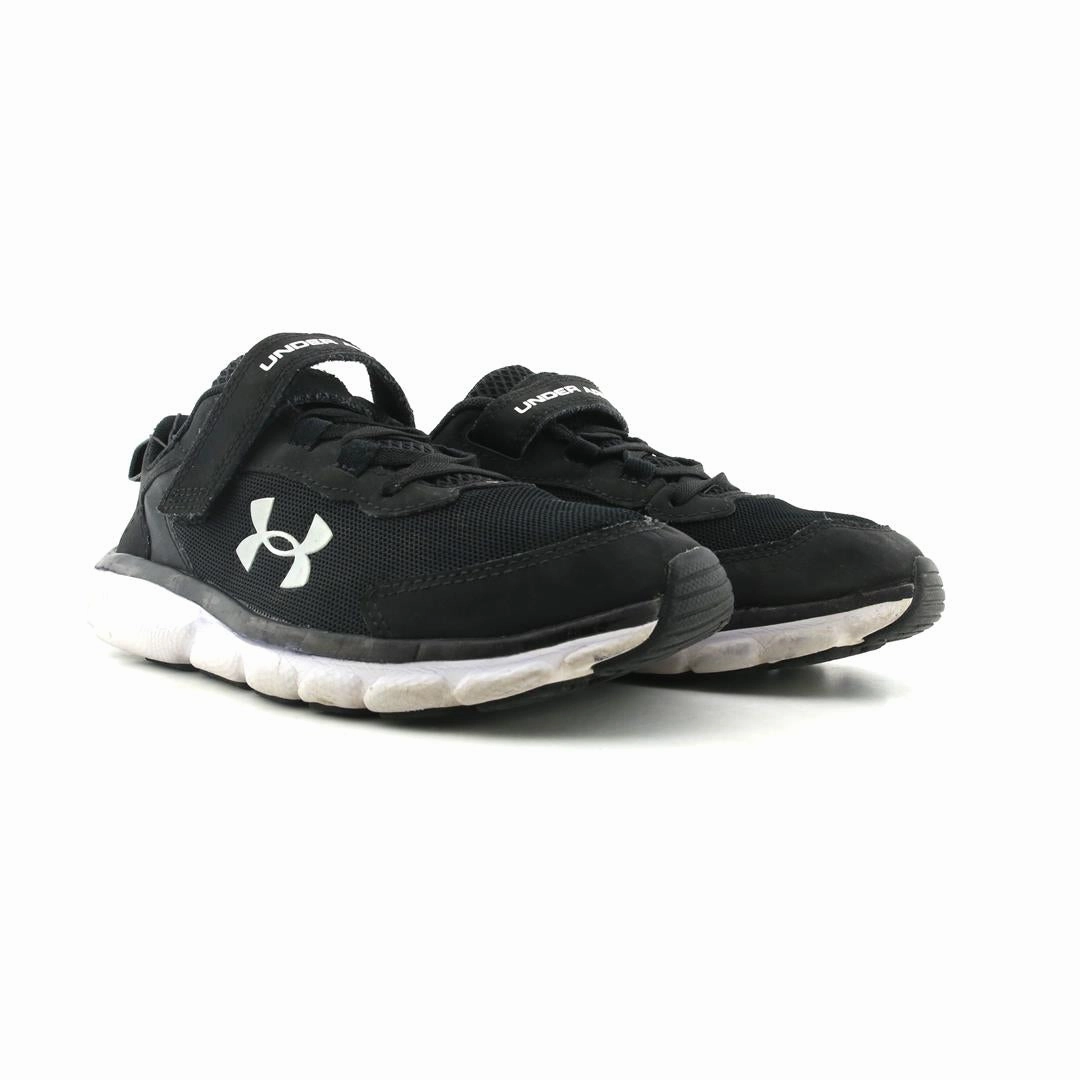 UNDER ARMOUR ASSERT 9 AC Under Armour trainer close-ups