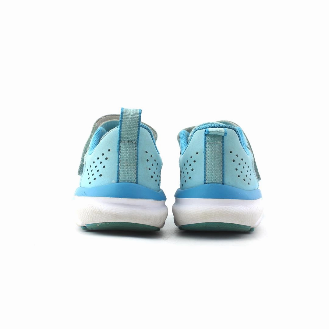 UNDER ARMOUR  ASSERT 9 Under Armour trainer close-ups