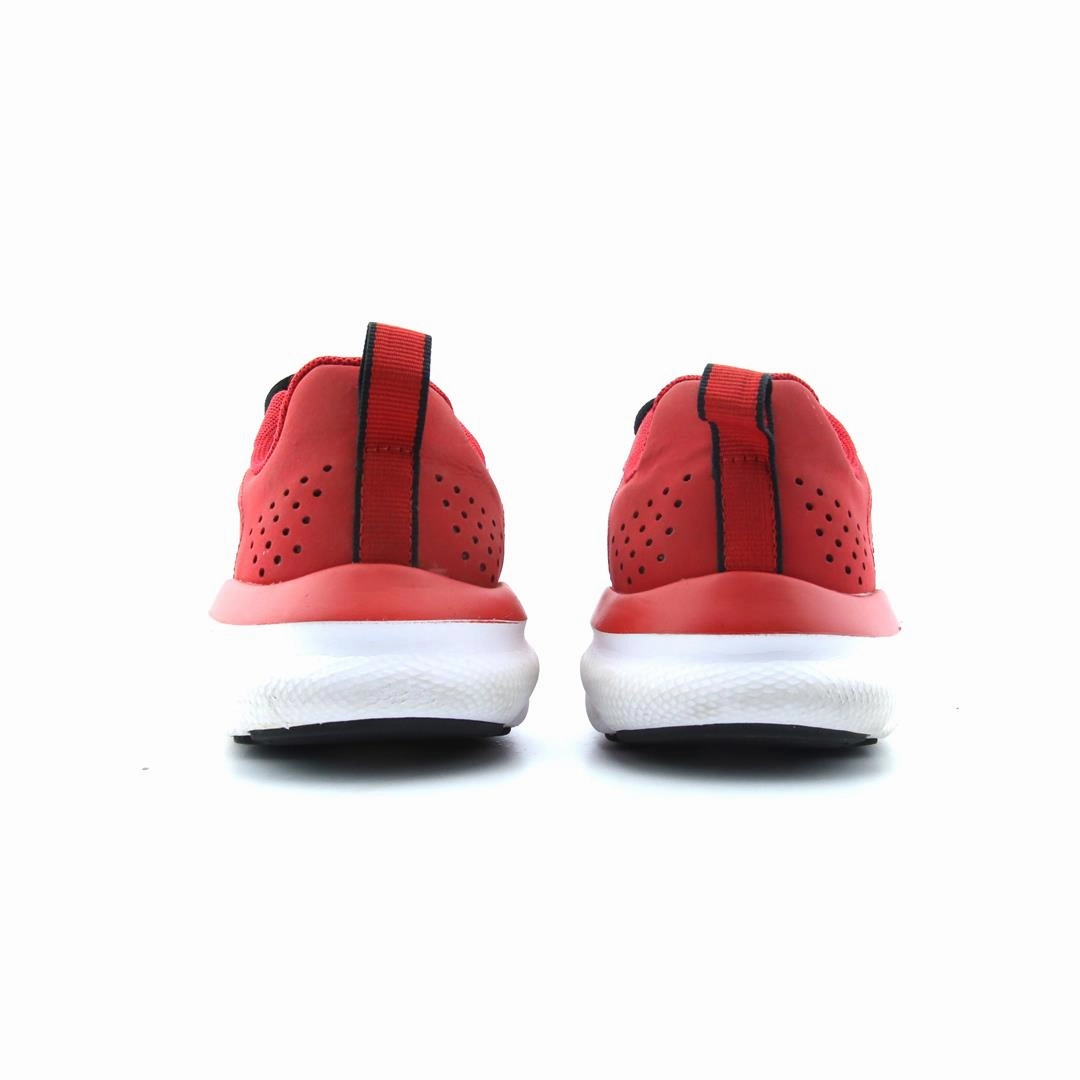 UNDER ARMOUR ASSERT 9 Under Armour trainer close-ups