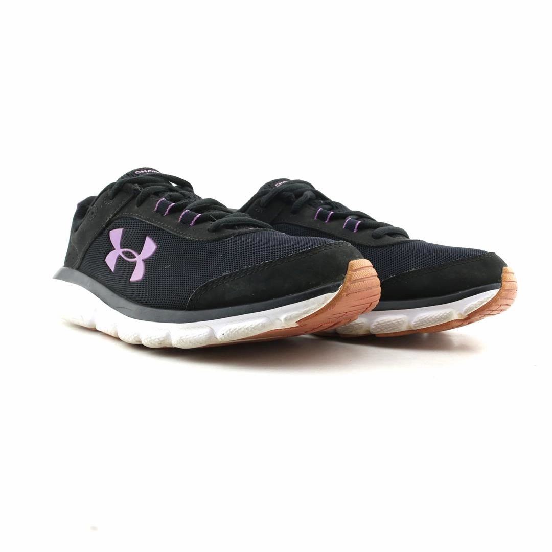 UNDER ARMOUR CHARGED ASSERT 8 Under Armour trainer close-ups