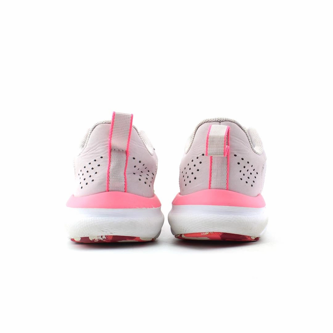 UNDER ARMOUR CHARGED ASSERT 9 Under Armour trainer close-ups
