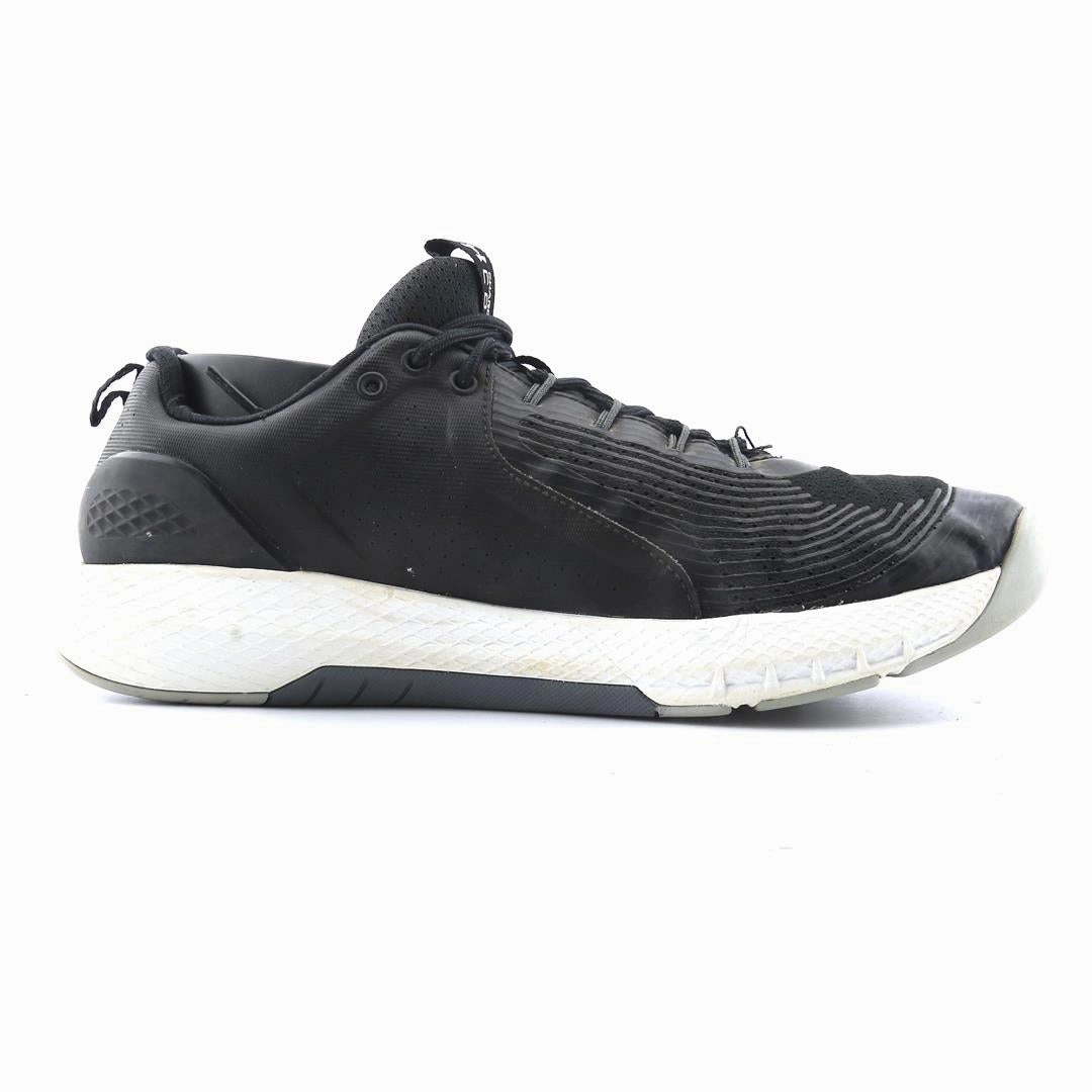 UNDER ARMOUR CHARGED COMMIT 3 Under Armour trainer close-ups