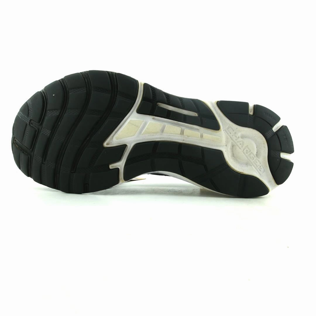 UNDER ARMOUR  CHARGED ESCAPE 3 Under Armour trainer close-ups
