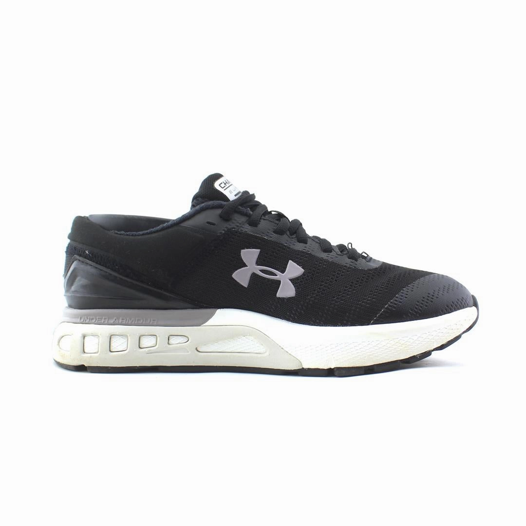 UNDER ARMOUR CHARGED EUROPA 2 Under Armour trainer close-ups