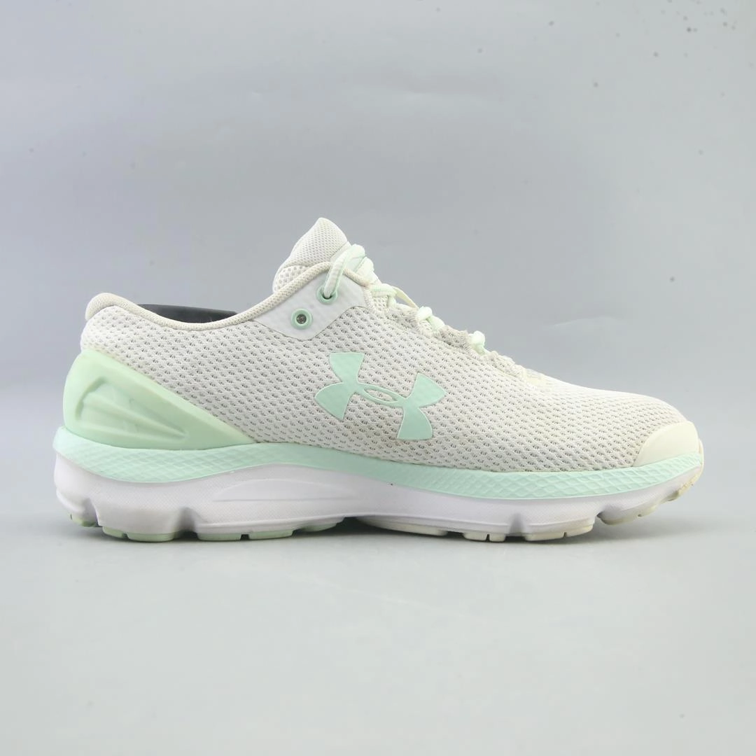 UNDER ARMOUR  CHARGED GEMINI 2020 Under Armour trainer close-ups