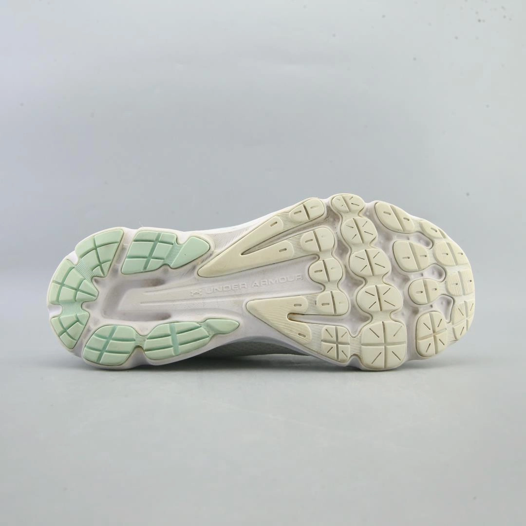 UNDER ARMOUR  CHARGED GEMINI 2020 Under Armour trainer close-ups
