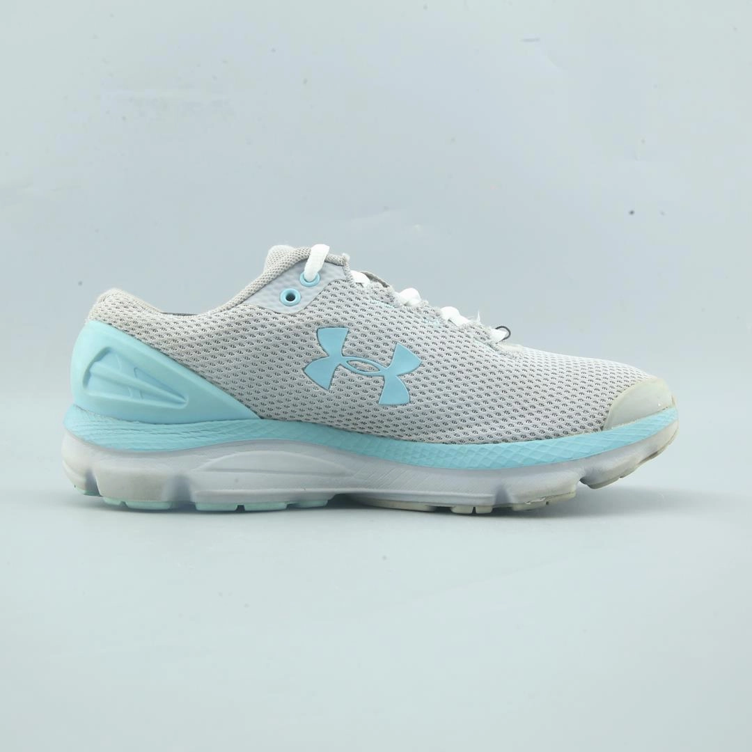 UNDER ARMOUR CHARGED GEMINI Under Armour performance footwear