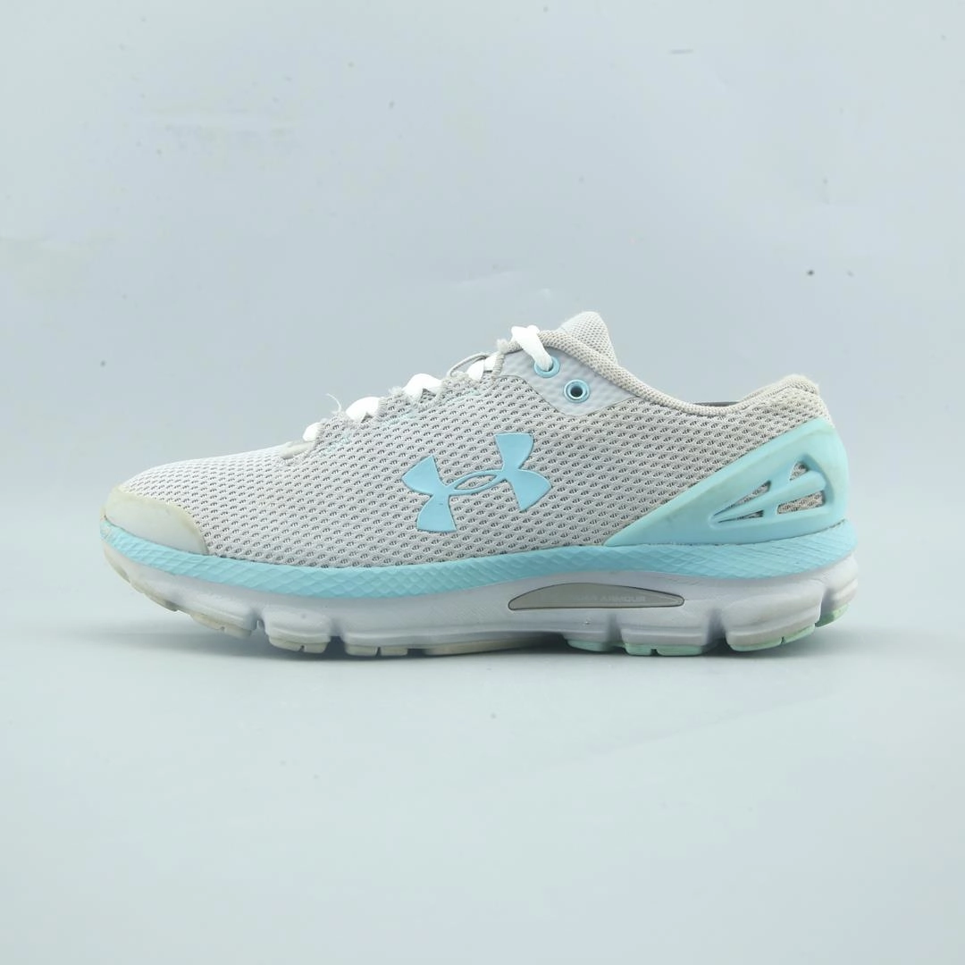 UNDER ARMOUR CHARGED GEMINI Under Armour durable athletic footwear