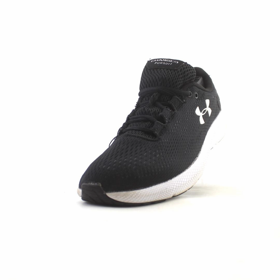 UNDER ARMOUR CHARGED PURSUIT 2 Under Armour trainer close-ups