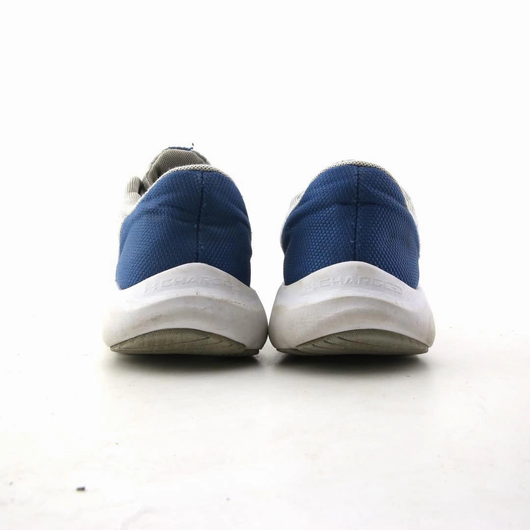 UNDER ARMOUR CHARGED PURSUIT 3 Under Armour trainer close-ups