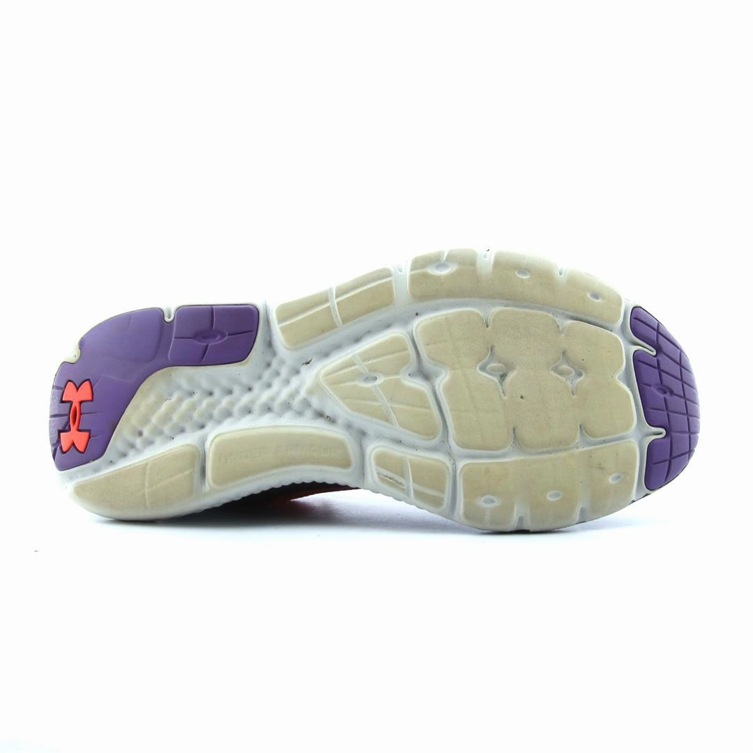 UNDER ARMOUR  CHARGED ROGUE 3 Under Armour trainer close-ups